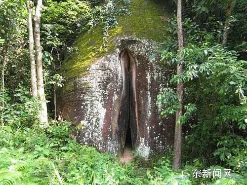 天然性文化公园 丹霞山启动申报世界自然遗产