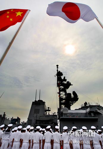 日本海上自卫队首次访华舰艇抵达广东湛江军港