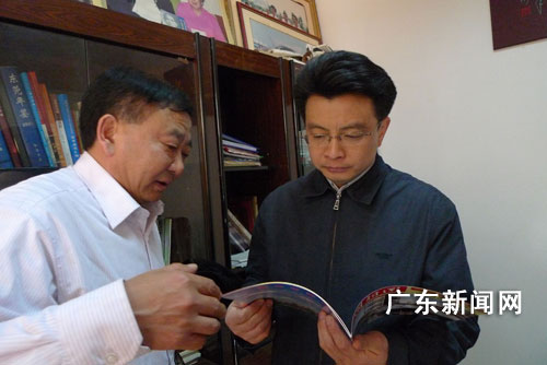 惠州市副市长操向农看望中新社惠州支社人员