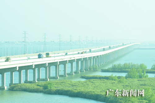 东海岛疏港公路:广东湛江腾飞之路