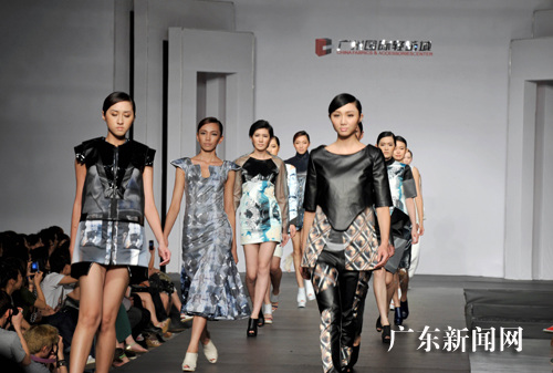 韩国建国大学服装设计毕业作品在广州精彩展演