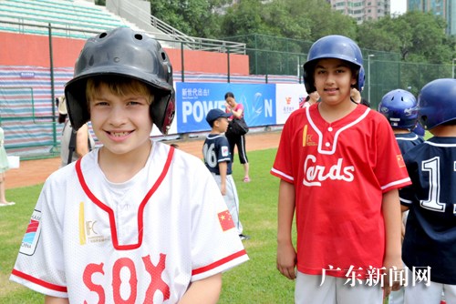 广州外国人青少年棒球联赛在广州举行