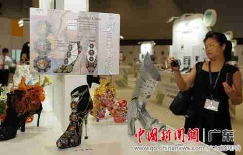 亚洲鞋类、皮革第一展广州盛大举行