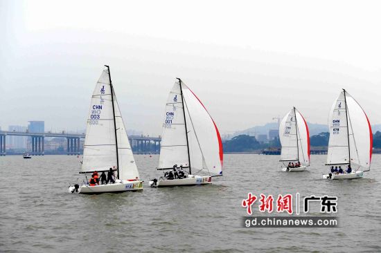 本次比赛在广州南沙游艇会举行。姬东摄影 