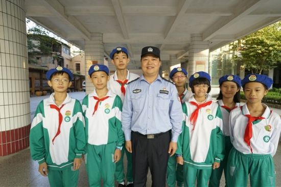 广州海珠“少年警队”故事：宣传防范校园安全，近年来无校园欺凌