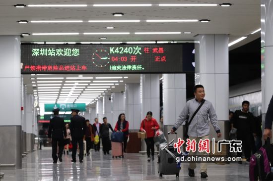 深圳高铁各站暑运期间预计发送旅客1322万人次