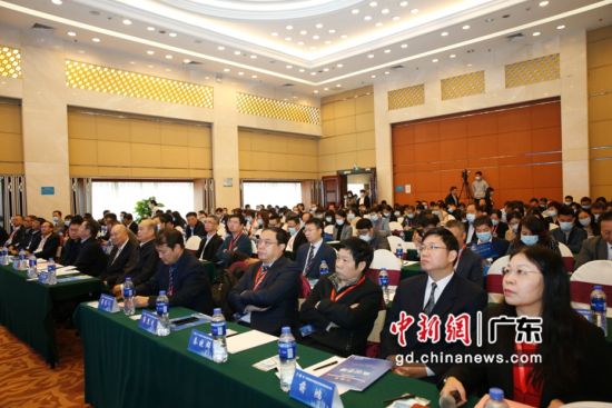 第六届全国大学生基础医学创新研究暨实验设计论坛在广州举行