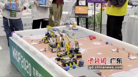 世界机器人大赛总决赛3—6日在佛山举行。许青青 摄