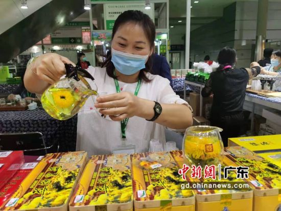 2020中国(深圳)国际秋季茶产业博览会现场。摄影：郑小红 