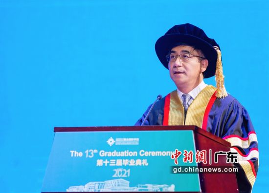 UIC校长、中科院院士汤涛教授寄语毕业生。 作者 杨炜民