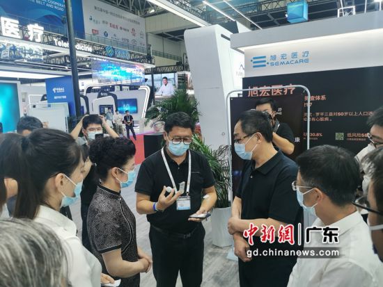 深圳企业智能心电系统亮相中阿博览会