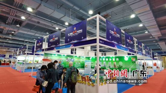 第二届国际热带产业博览会在广州开幕