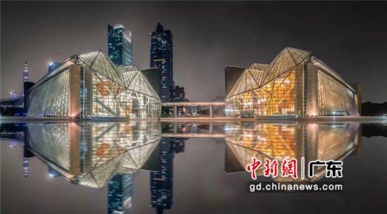 图为深圳图书馆、深圳音乐厅共同构成深圳文化地标。供图