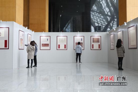 图为展览现场。 作者 深圳图书馆 供图