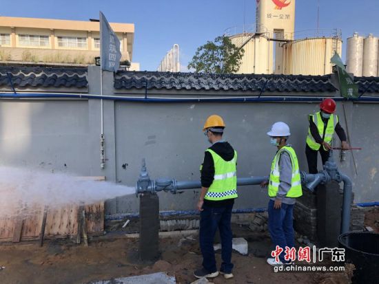 骏丰黄埔健康产业园新建用水管线达到“21000”新目标。通讯员 供图