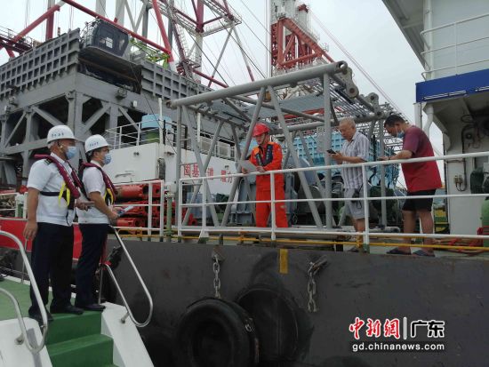 广州海事局启动Ⅲ级防台响应防范台风“暹芭” 作者 范天佑