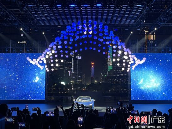 15日晚，广汽埃安推出超级跑车Hyper SSR。 作者 黄书悦