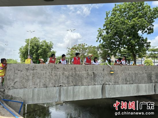 广州白云区嘉禾街开展环保宣传志愿服务活动