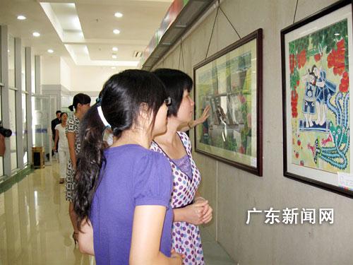 广东惠州龙门六十件农民画喜庆新中国六十年(